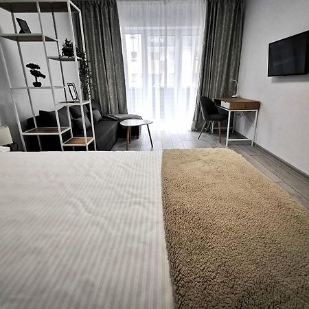Kronbed Apartments Brasov Luaran gambar
