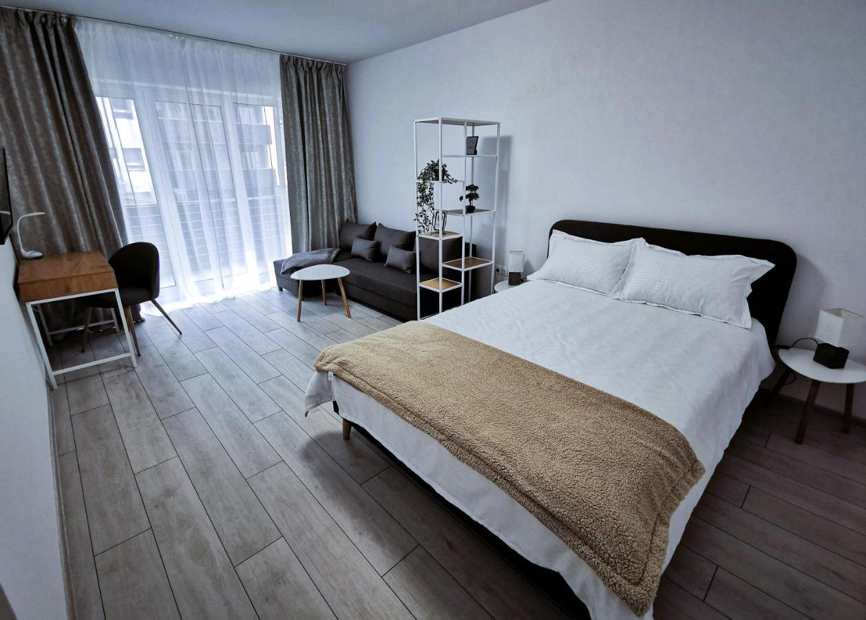 Kronbed Apartments Brasov Luaran gambar