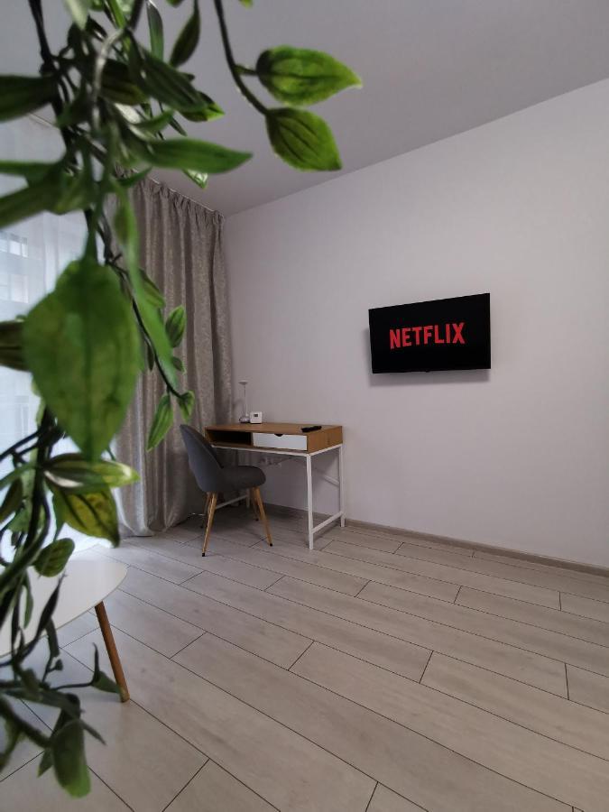 Kronbed Apartments Brasov Luaran gambar