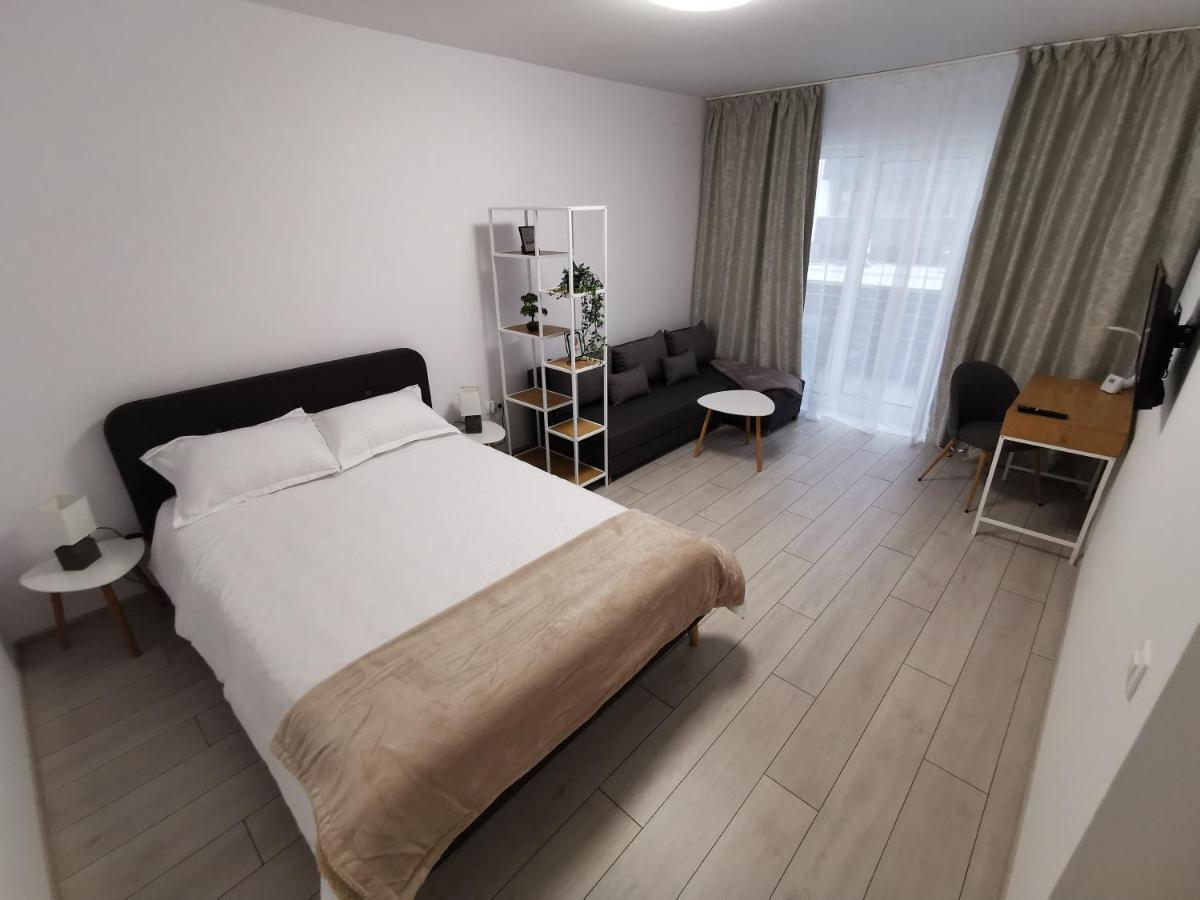 Kronbed Apartments Brasov Luaran gambar
